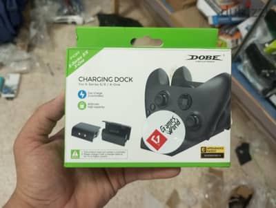 قاعدة شحن مزدوجة DOBE لدراعات Xbox Series X/S وXbox One