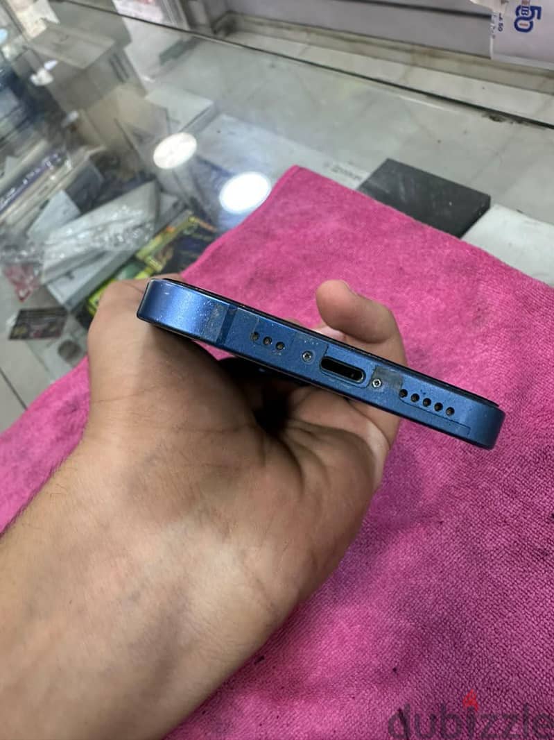 Apple - iPhone 13 2