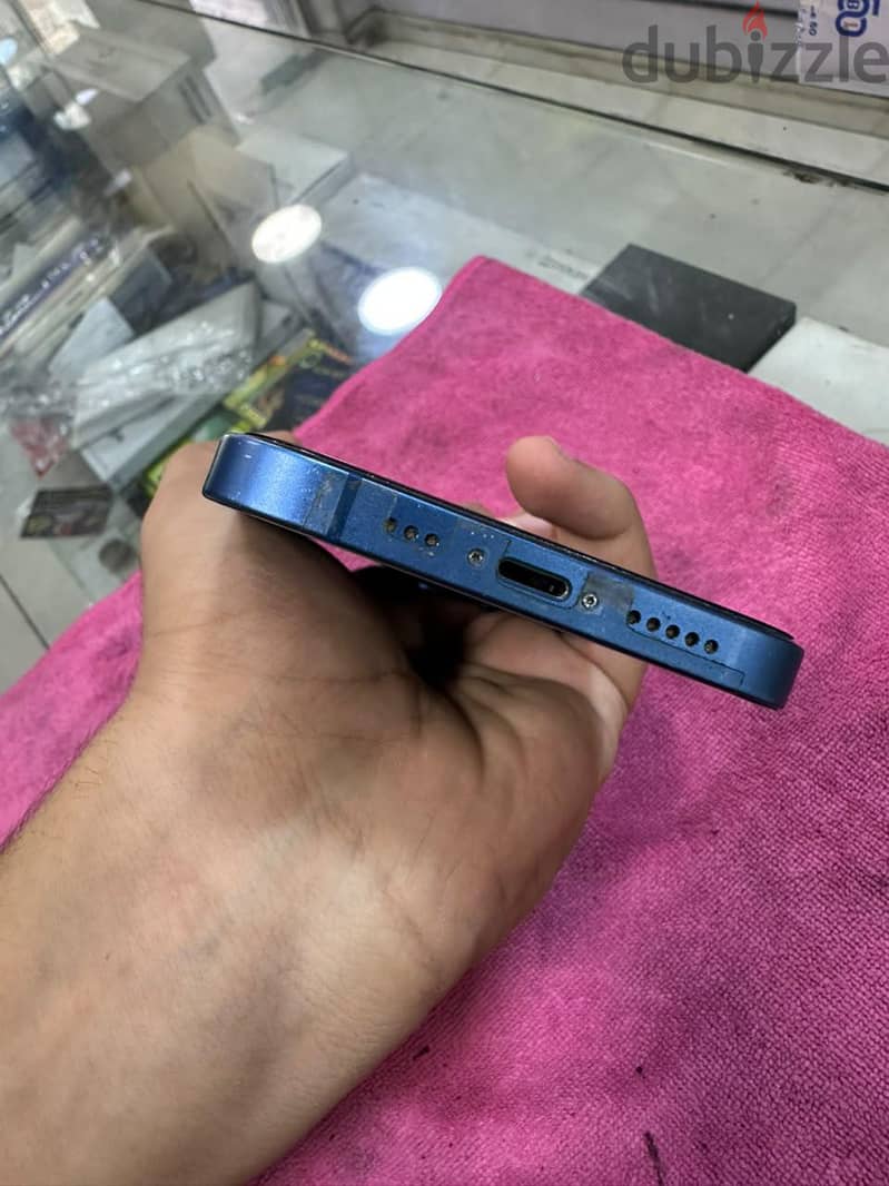 Apple - iPhone 13 11