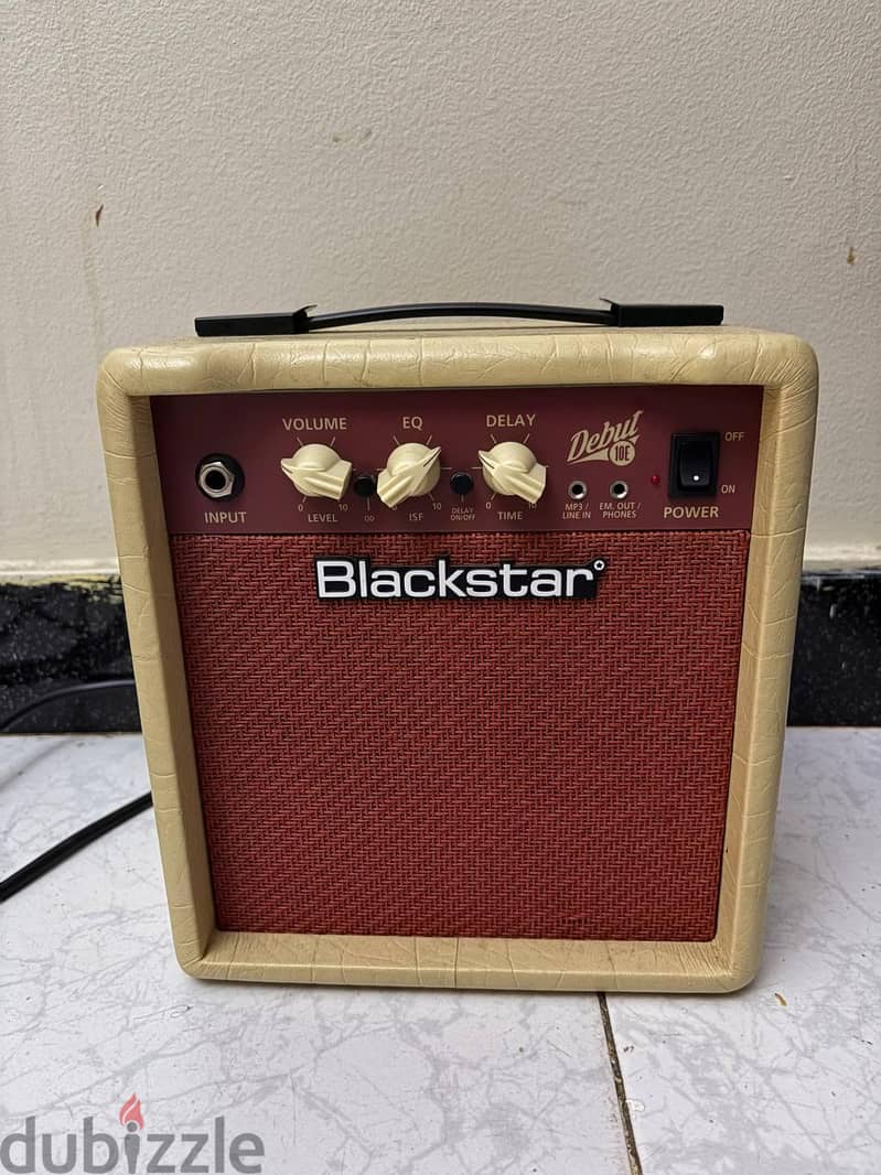 Electric Guitar Bundle (mint condition) 5
