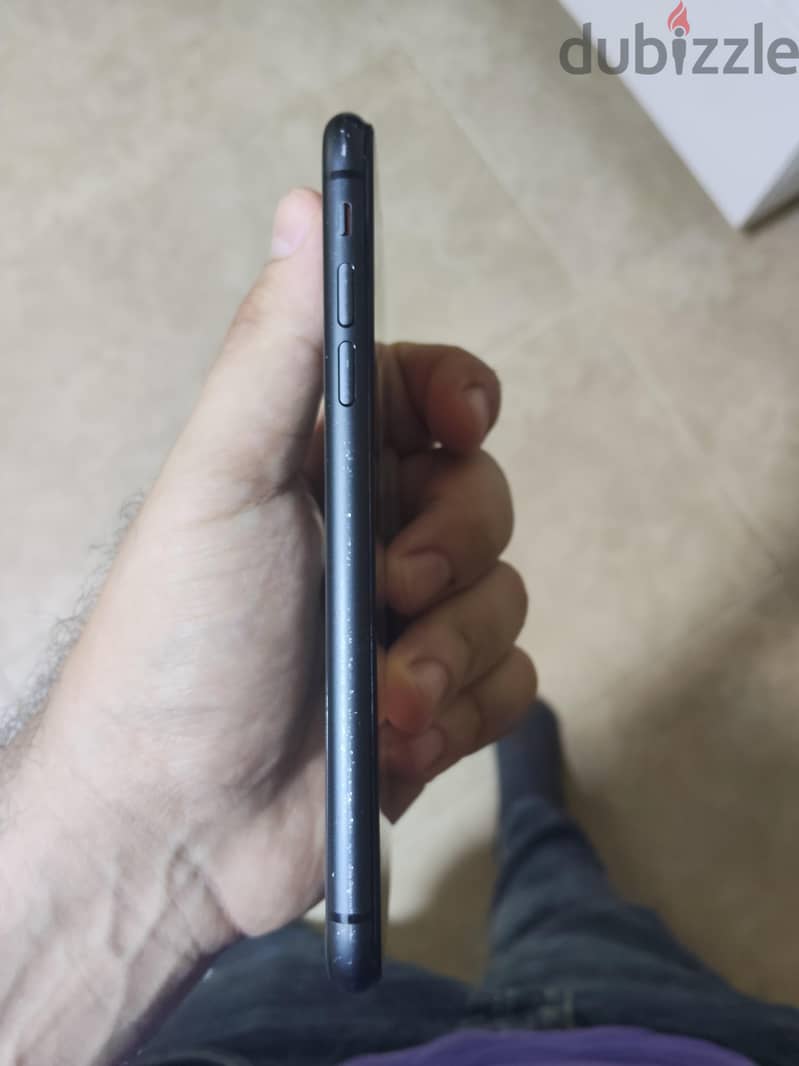 Apple - iPhone 11 3