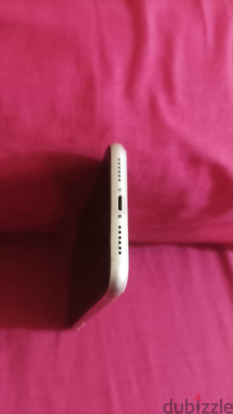 Apple - iPhone 11 5