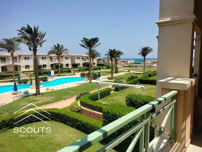 Last 3-bedroom chalet—fully finished with a pool view—featuring a prime location and a private beach in La Vista 6, Ain Sokhna (near Porto Sokhna and