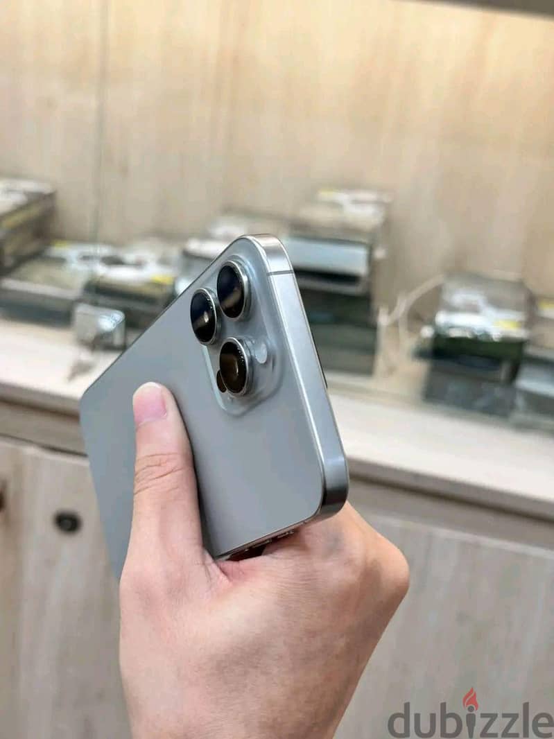 Apple - iPhone 13 Pro 2