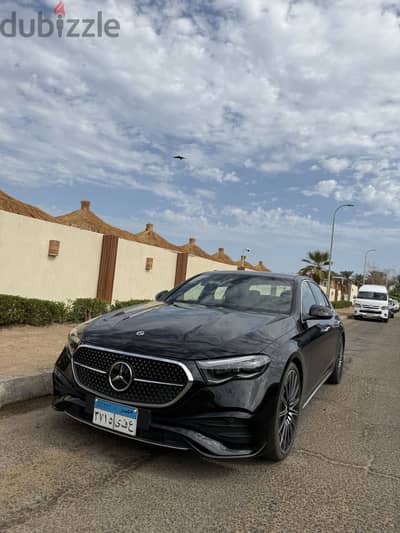 Mercedes-Benz E200 2025