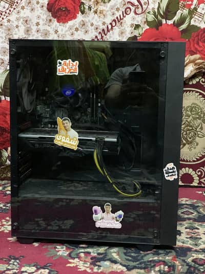 Pc للبيع