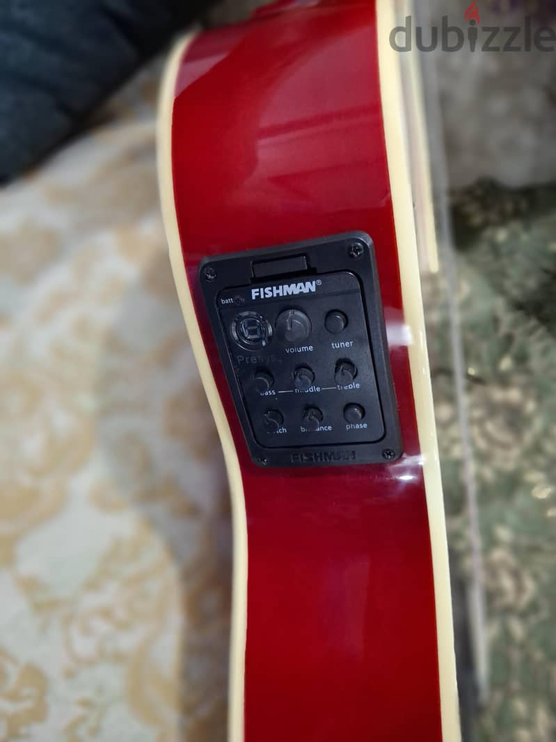 6 string Acoustic Guitar 3