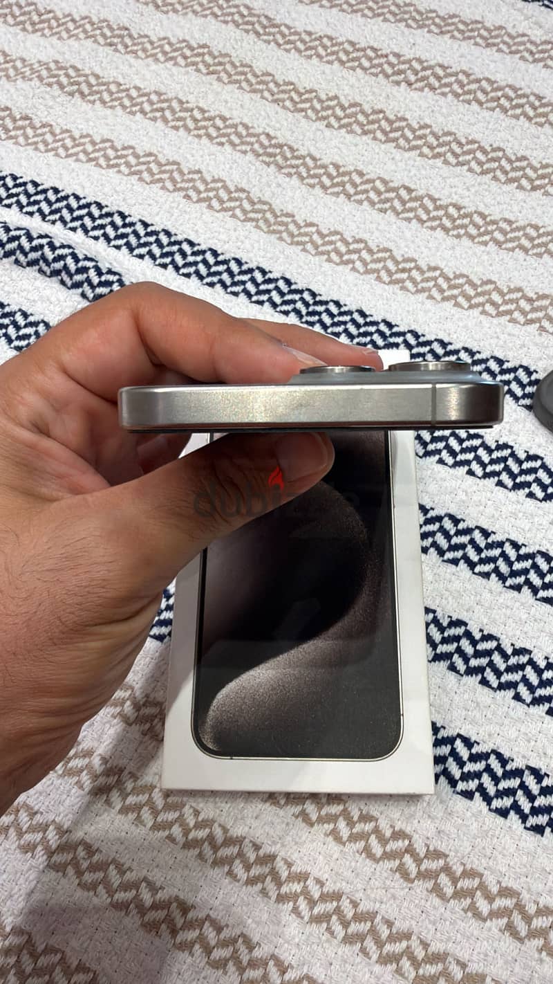 Apple - iPhone 15 Pro Max 2