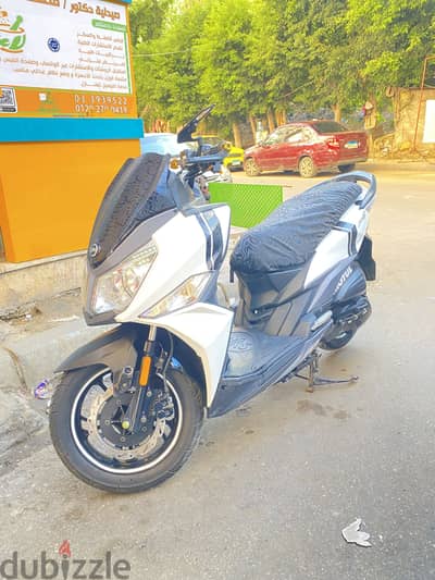 اسكوتر sym