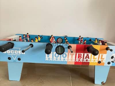 لعبة كرة قدم طاولة (FOOSBALL (TABLE FOOTBALL)) – استعمال خفيف بحالة مم