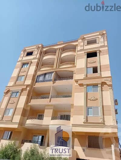  للإيجار – عمارات المستثمر الصغير   الموقع: الحي الثامن – بجوار ذا جيت بلازا  المساحة: 155 متر  3 غرف نوم  2 حمام   مميزات الشقة:  * مطبخ مودرن * ستائر * تكييف بالريسبشن * مراوح في كل غرفة   الإيجار الشهري: 18,000 جنيه   للتواصل والمعاينة: 010041