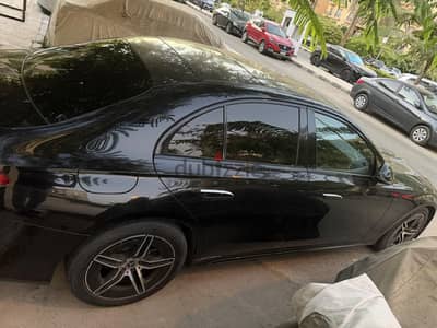 Mercedes-Benz E200 2024