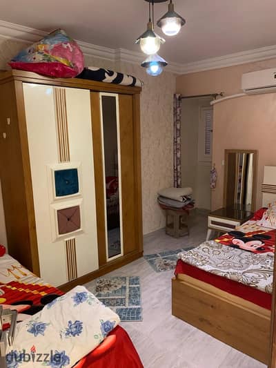 ١٢٠م مفروش سموحة ٢ غرف وريسبشن ٢ ق و٢ حمام اول سكن قرب مول زهران والنادى