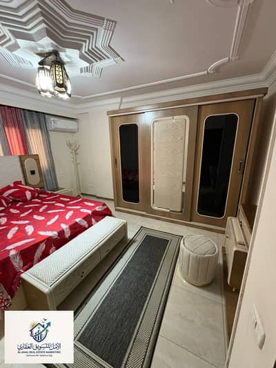 Apartment for rent furnished in Zahraa Al-Maadi near Carrefour and Al-Saada Street, with all the global brands and restaurants. A distinguished and upscale location.