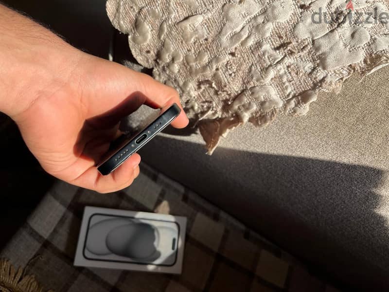 Apple - iPhone 15 2