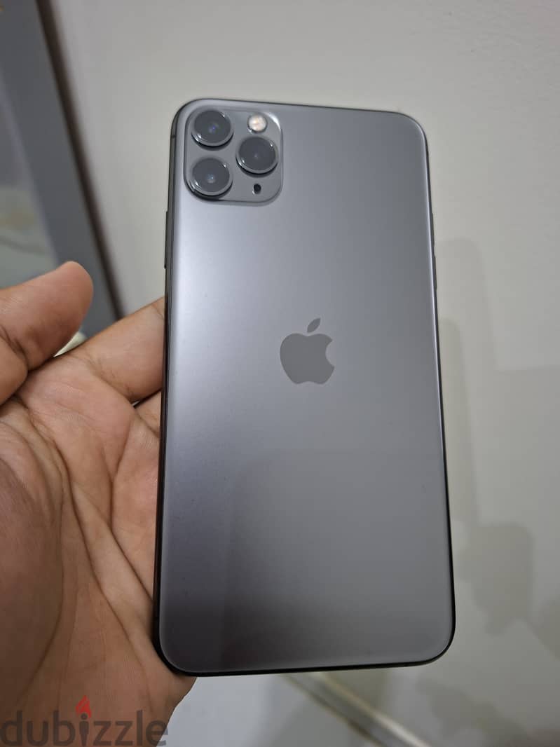 Apple - iPhone 11 Pro Max 4