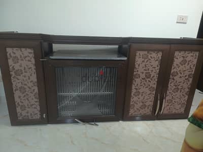 دولاب مطبخ استعمال بحاله جيده يحتاج تعديلات بسيطه