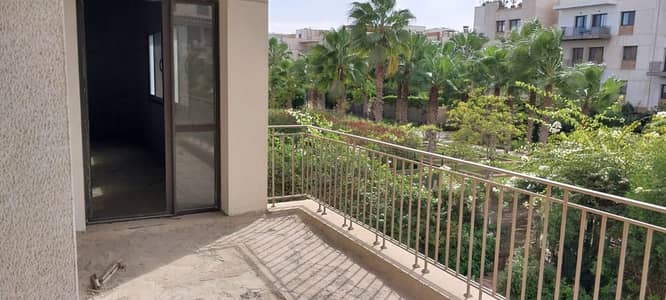 A distinctive apartment for sale in the Westown Beverly Hills compound; a corner unit with a north-facing orientation, a wonderful landscape view, and