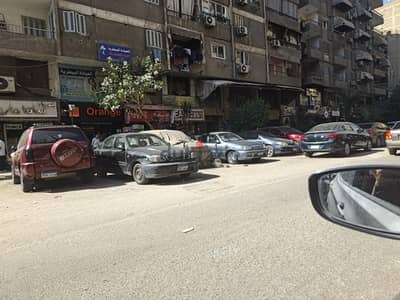 مكتب اداري للبيع