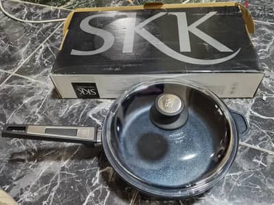 طاسه ألماني  ماركة skk مقاس ٢٦ جديده للبيع
