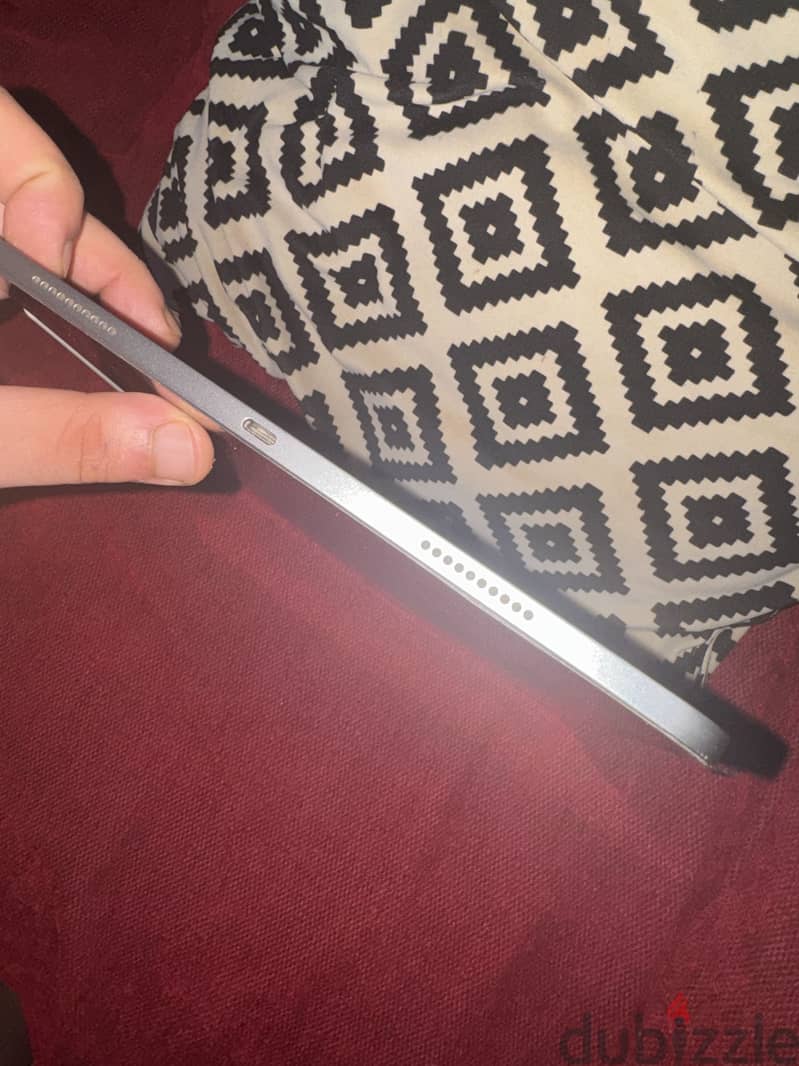 Ipad pro 2022 M2 6th generation + apple pencil + apple pencil tips 1