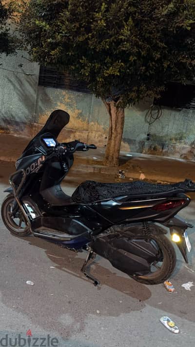 اسكوتر n max للبيع
