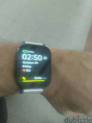 ساعه جديدة بكرتونتها يوم واحد فقط استخدام