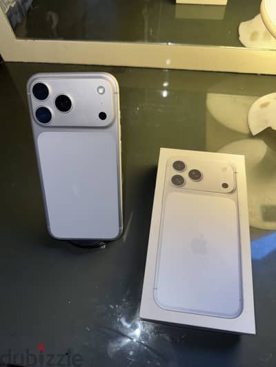 Apple - iPhone 17 Pro Max