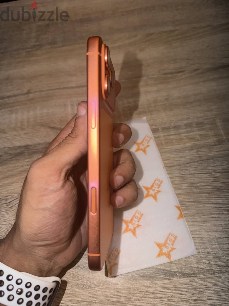Apple - iPhone 17 Pro Max 2
