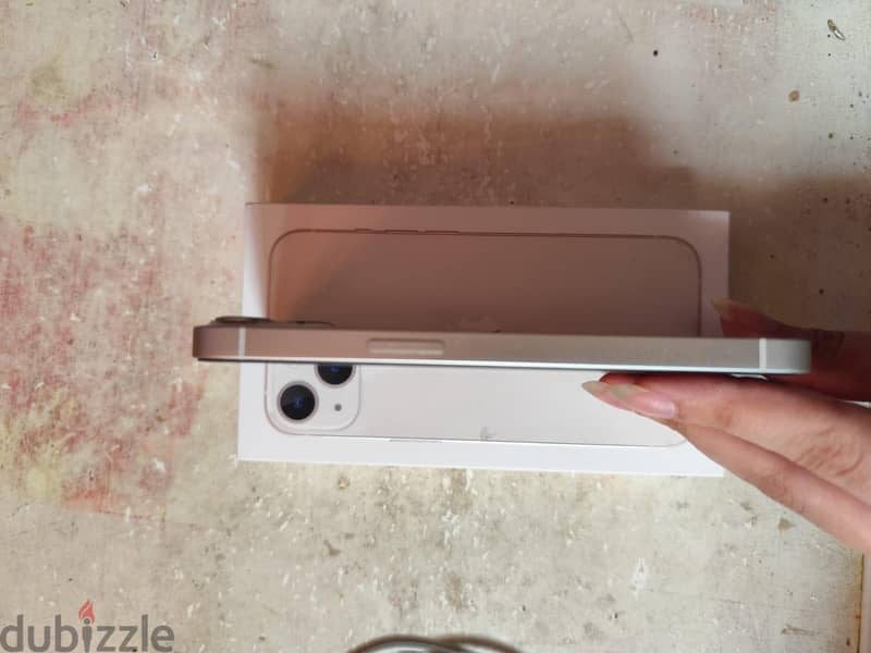 Apple - iPhone 13 8