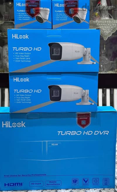 اربع كاميرات اتنين خارجي اتنين دخلي وdvr