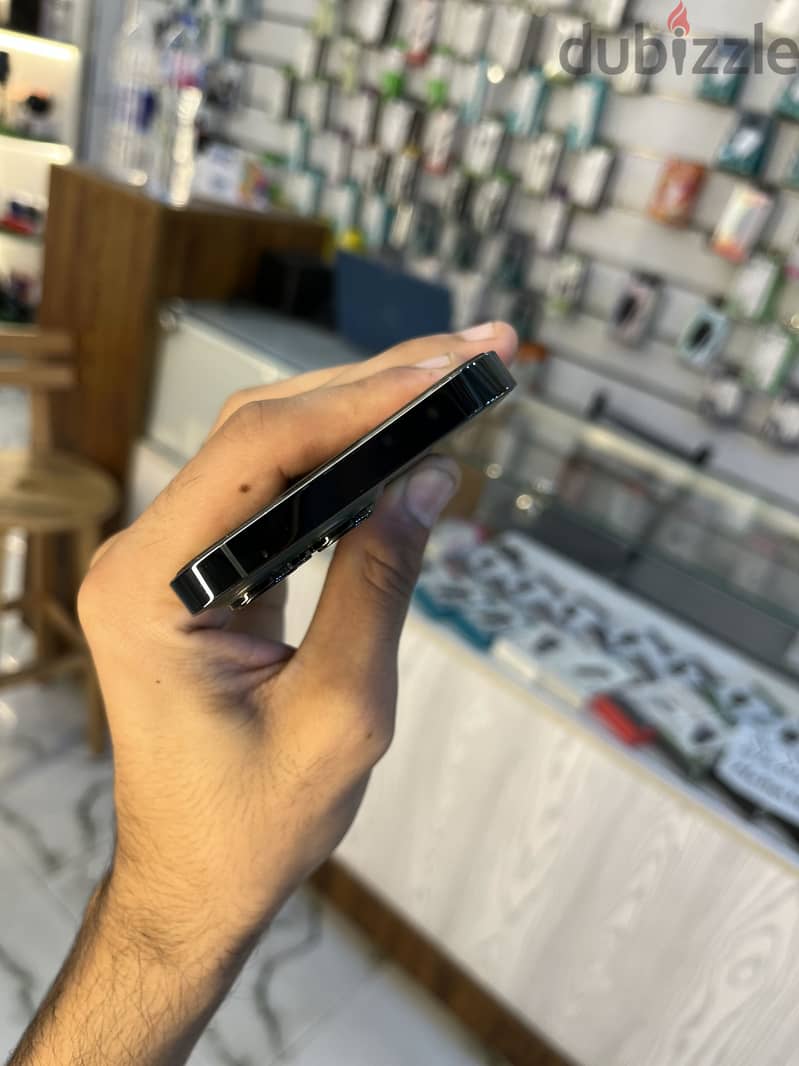 Apple - iPhone 13 Pro 2