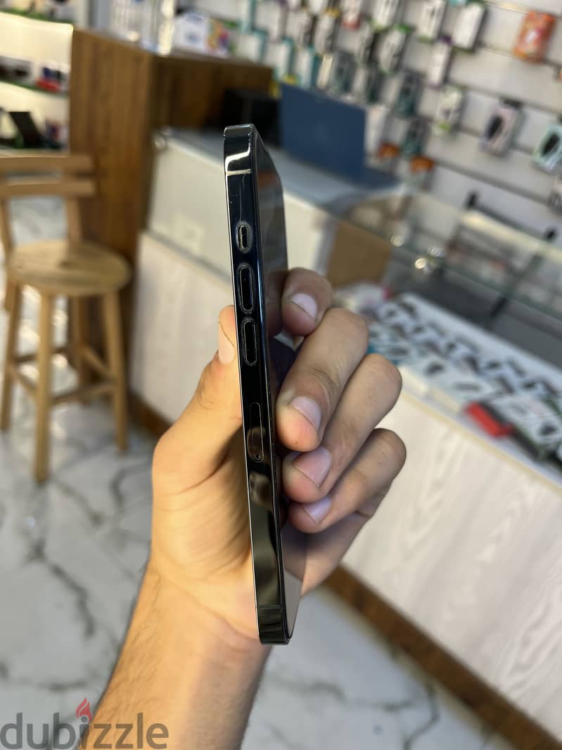 Apple - iPhone 13 Pro 3