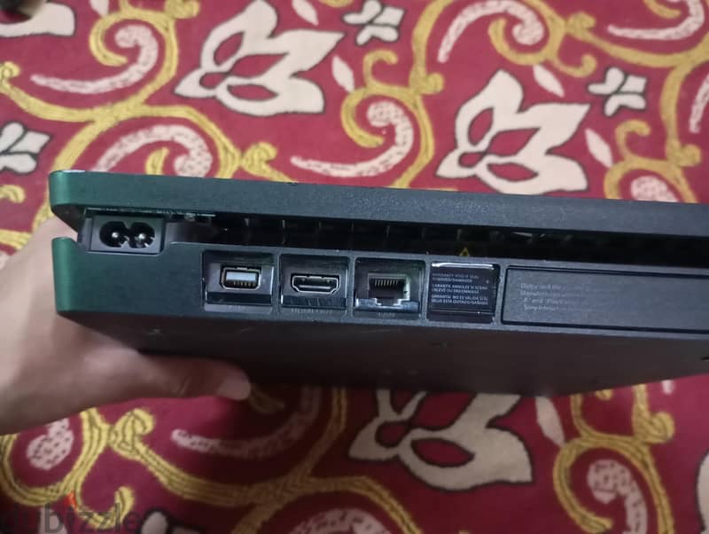 playstation 4 slim 3
