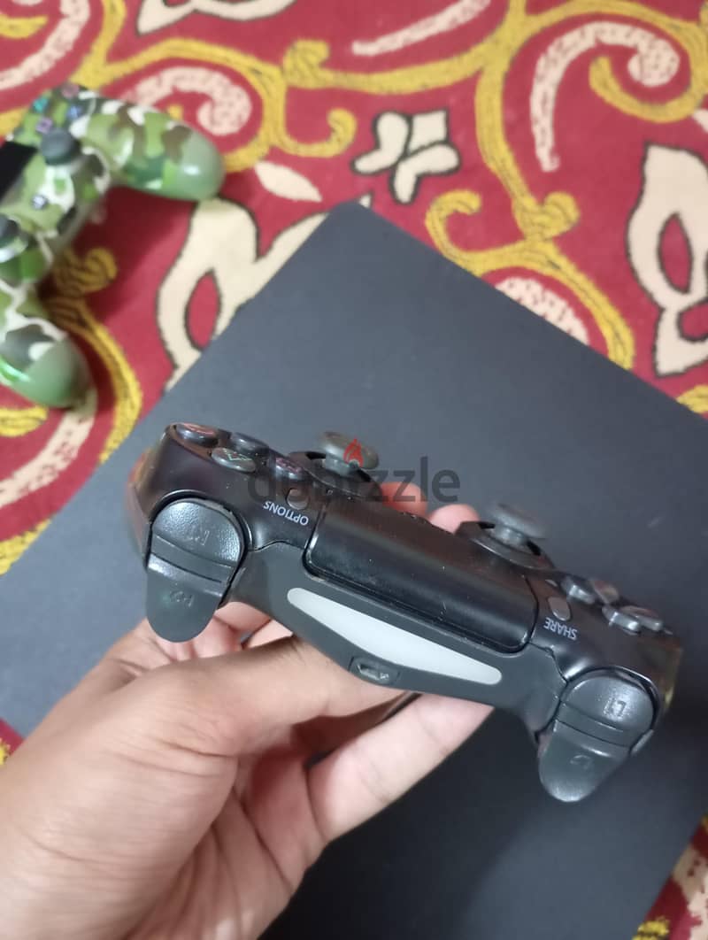 playstation 4 slim 6
