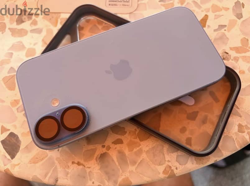 Apple - iPhone 17 - بحالة الجديد  2