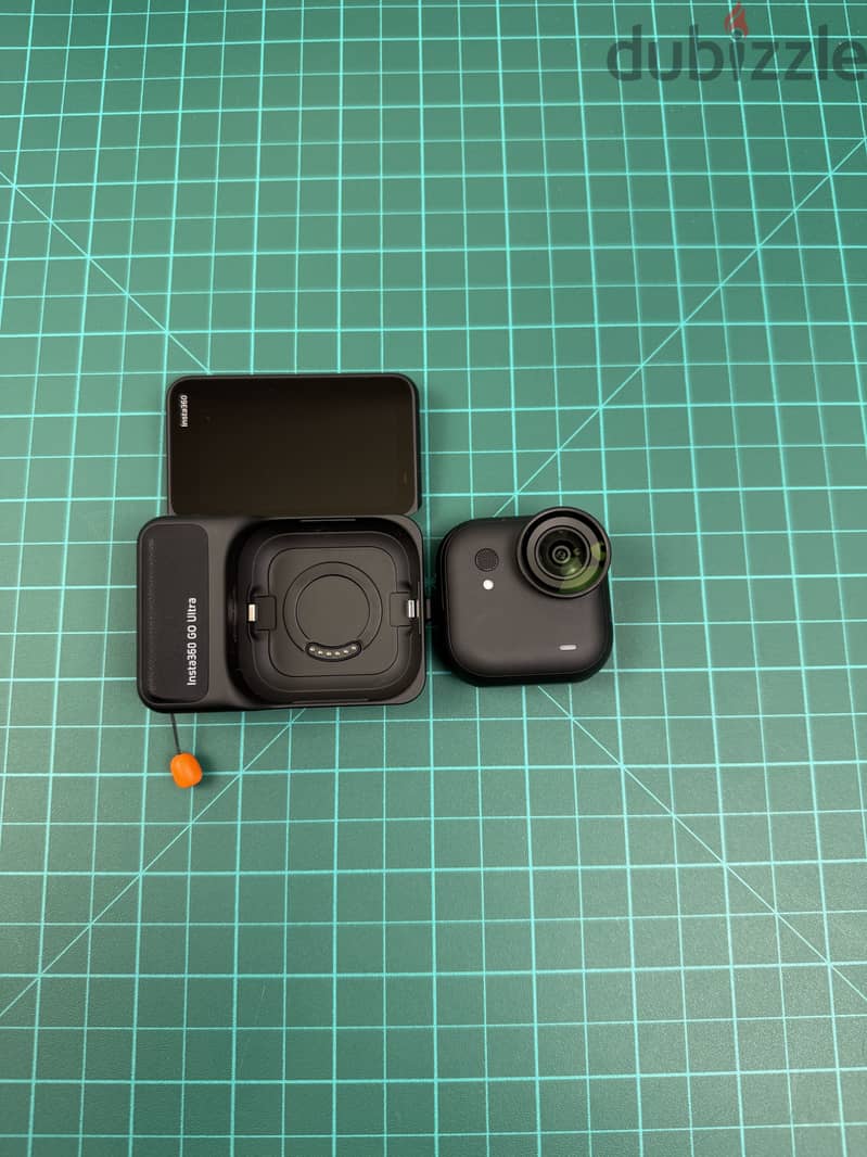 Insta360 GO Ultra Standard + Quick Release Mount 4