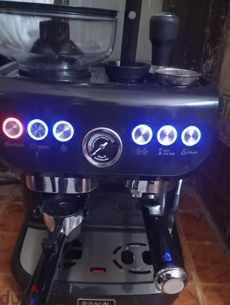 briva espresso machine with grinder and accessories 13