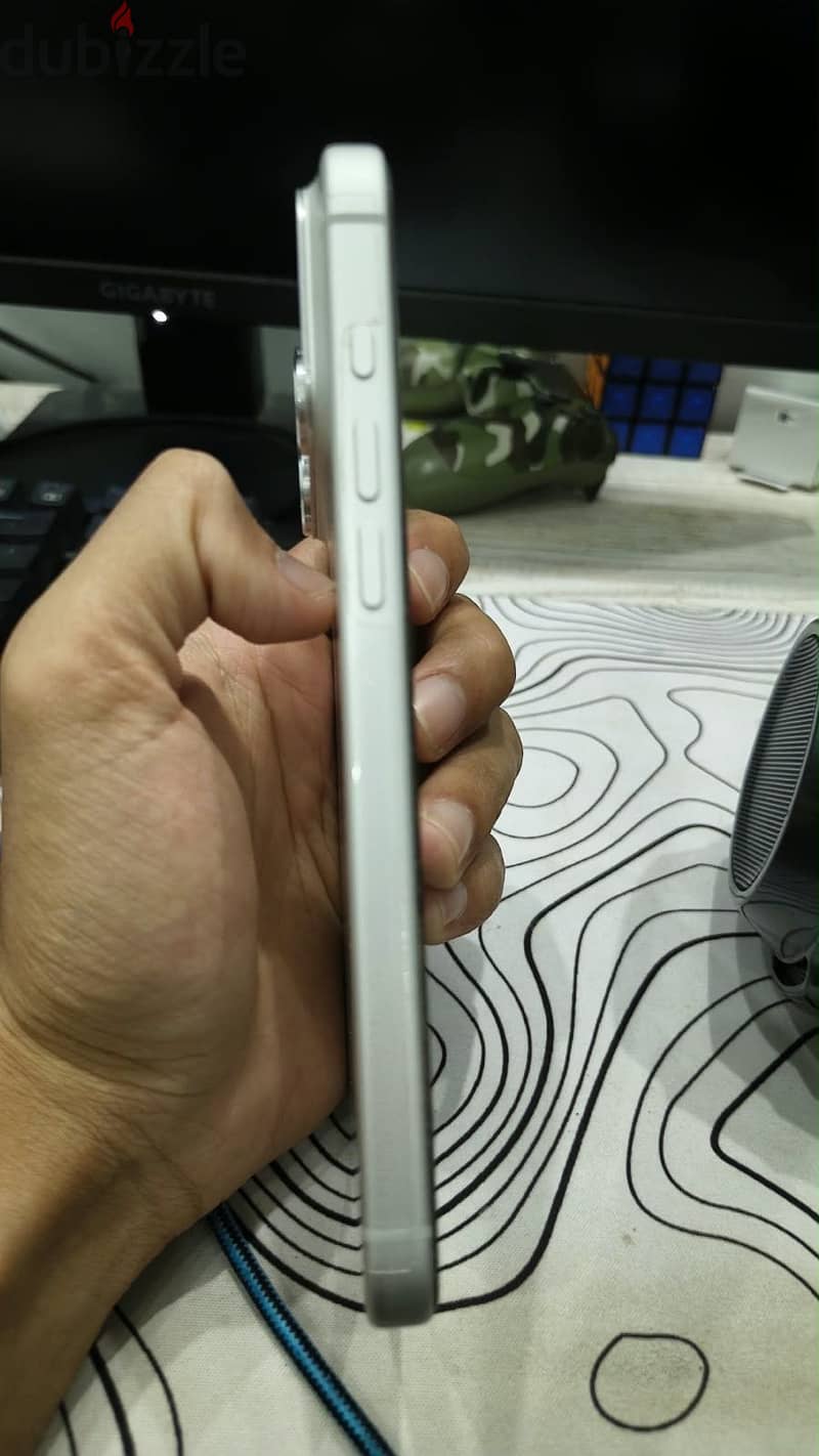 Apple - iPhone 17 Pro Max 1