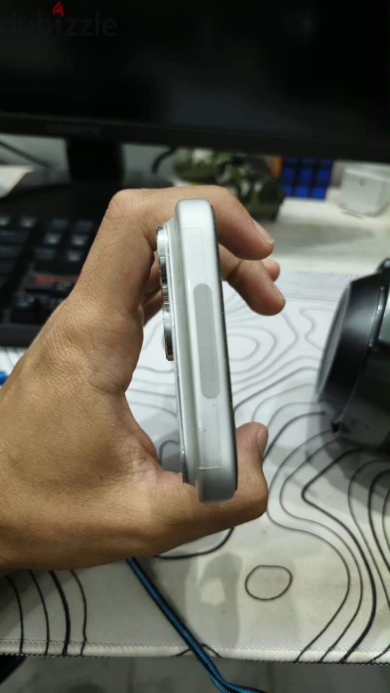 Apple - iPhone 17 Pro Max 5