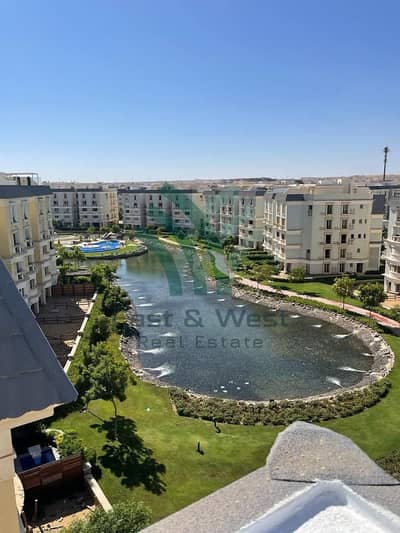 شقة متشطبة الترا سوبر لوكس للبيع - استلام فورى - في مونتين فيو هايد بارك - mountain view Hyde park بفيو على جاردن و الليك - برايم لوكيشين داخل كومبوند