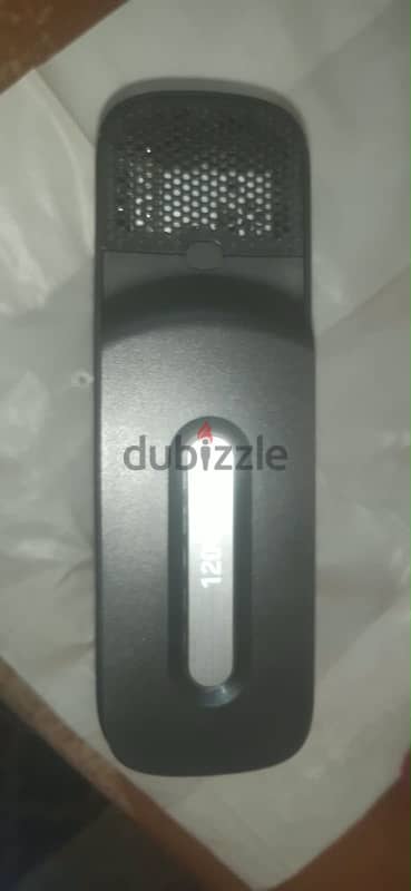 xbox 360 Elite + 2 Wirless Controller 3