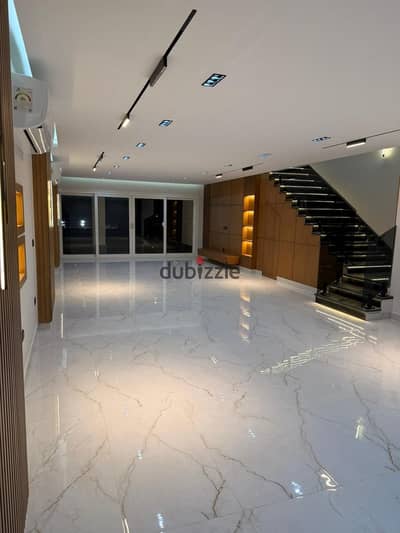 Semi-furnished villa for rent in Mountain View iCity