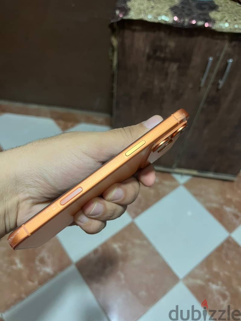 Apple - iPhone 17 Pro Max 4