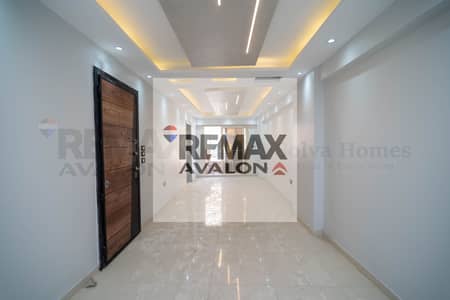 3-Bedroom Apartment for Sale in a Prime Miami Location (Main Al-Issawi Street) – Open Views