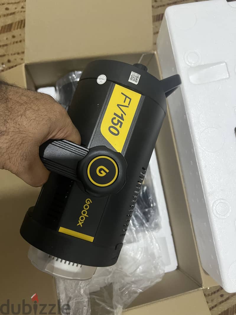 Godox Fv150 4