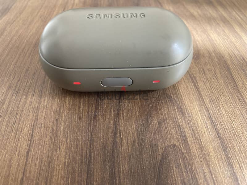 Samsung gear iconx 3