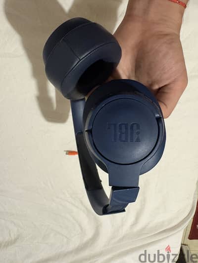 Jbl headphones
