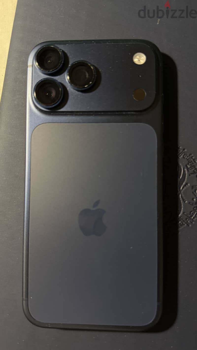 Apple - iPhone 17 Pro Max 256 giga 9