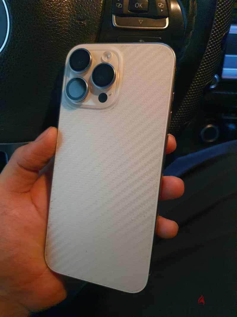 Apple - iPhone 16 Pro Max 5
